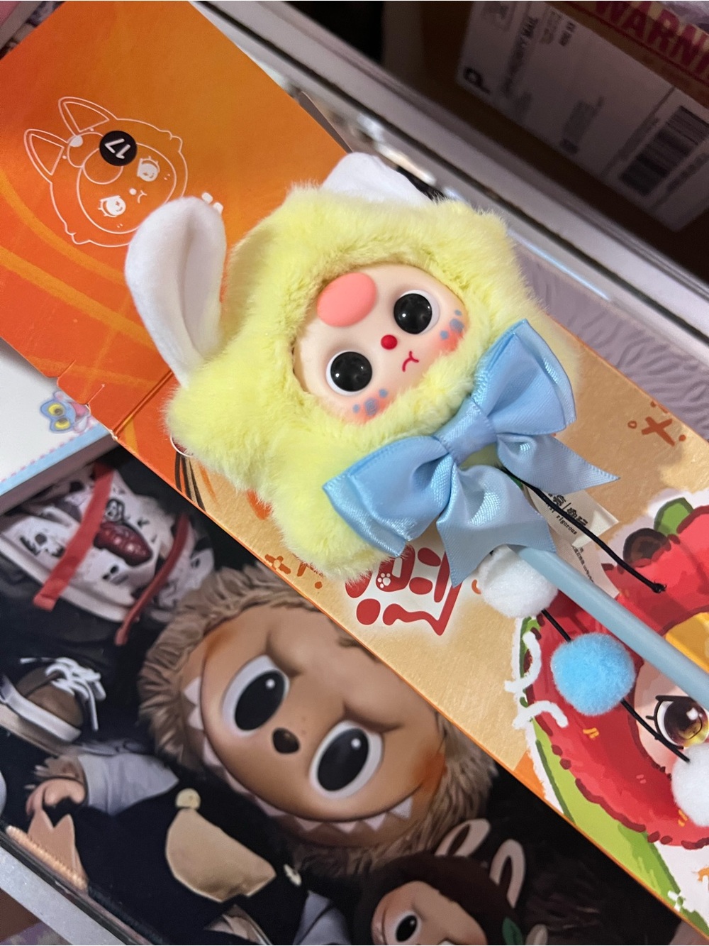 Baby three Cute Red Fuzzy Cat Teasingi Stick Toy
